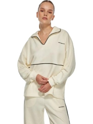 New Balance Nb Lifestyle Women Sweatshirt WNC3402-SST Beyaz Sweatshirt