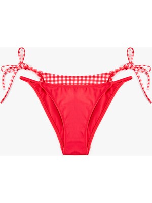 Koton Koton x Sibil Çetinkaya - Yanları Ipli Katmanlı Bel Detaylı Pötikareli Bikini Altı