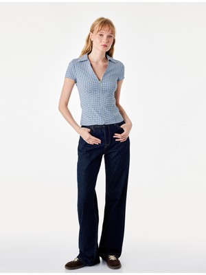 Koton Fermuar Detaylı V Yaka Kısa Kollu Slim Fit Kareli Gömlek