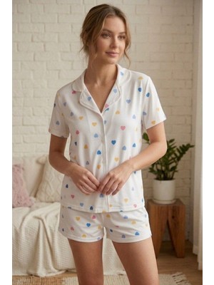 Fit Women Kadın Renkli Kalp Desenli Düğmeli Şortlu Pijama Takımı 4610 Beyaz
