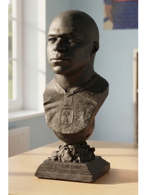 Craft 3d Atölye Mbappe (13 Cm Boyunda)  Beton Biblo Figür- Paketi İle Beraber