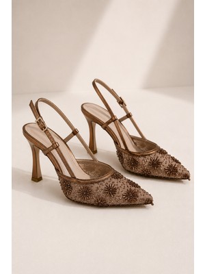 Best Cover Bella Kadın Çiçek Işlemeli Tül Detaylı Sivri Burun Ince 10 cm Topuklu Slingback Ayakkabı