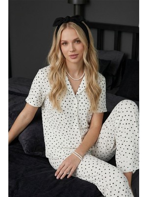 Fit Women Kadın Siyah Kalp Detaylı Bürümcük Kumaş Kısa Kollu Pijama Takımı 6066