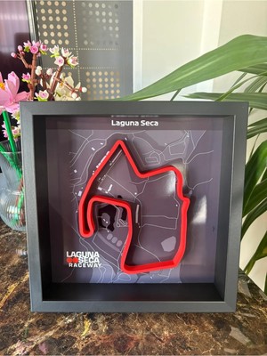 Arvina Atelier 3D Formula 1 Pist Haritası Usa Laguna Seca | Çerçeveli Dekoratif Tablo