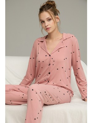 Siyah İnci Pudra Yıldız Desenli Gömlek Yaka Düğmeli Milan Örme Pijama TAKIM25224024