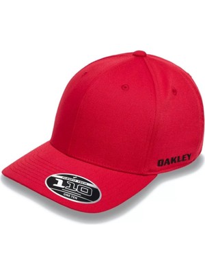Oakley Crestıng Pro Formance FOS900833 465 U Şapka