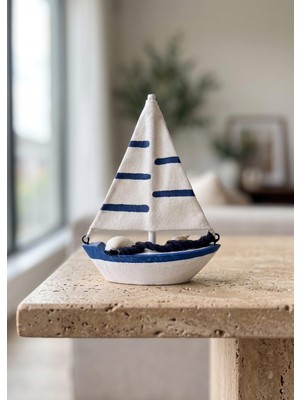 The Mia Marin Deniz Kabuklu ve Halatlı Yelkenli Biblo 14CM
