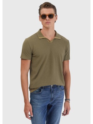 Yağ Yeşili Jakarlı Polo Yaka %100 Pamuk T-Shirt