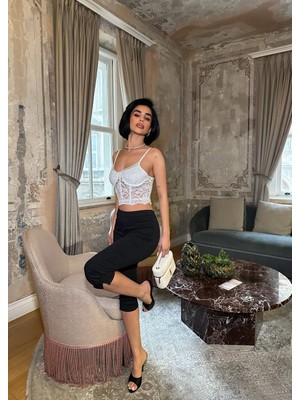 Adam&eve Kadın Siyah & Beyaz Taşlı Dantel Crop Askılı Slim Fit Esnek Kumaş Gece Bluz