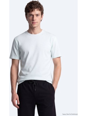Kip Ekru Düz T-Shirt