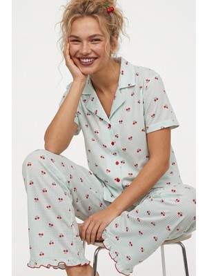 Siyah İnci Yeşil Kareli Kiraz Desenli Ince Soft Örme Mevsimlik Düğmeli Pijama Takımı 8043
