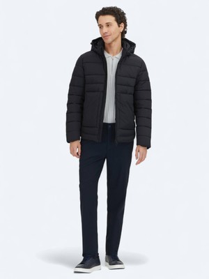 Kip Siyah Regular Fit Kapüşonlu Casual Dokuma Mont