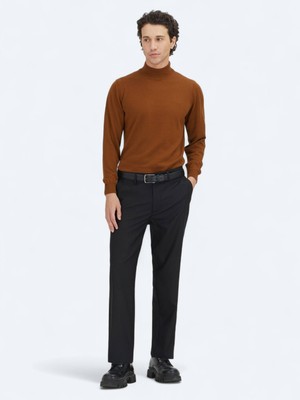 Siyah Düz Dokuma Regular Fit Casual Pantolon