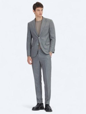 Kip Antrasit Çizgili Modern Fit Takım Elbise