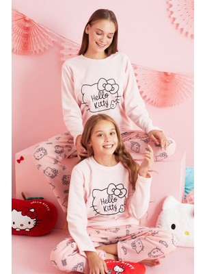Siyah İnci Hello Kitty Lisanslı Polar Somon Çok Renkli Nakışlı Bisklet Yaka Pijama Takım HK302
