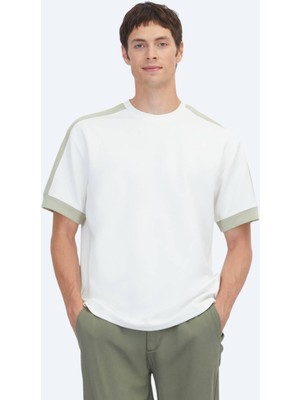 Kip Ekru Düz T-Shirt