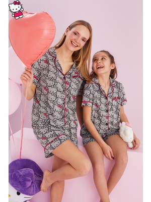 Siyah İnci Hello Kitty Lisanslı %100 Pamuk Gri Çok Renkli Düğmeli Biyeli Şort Pijama Takım