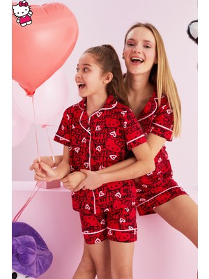 Siyah İnci Hello Kitty Lisanslı %100 Pamuk Kırmızı Çok Renkli Düğmeli Biyeli Şort Pijama Takım