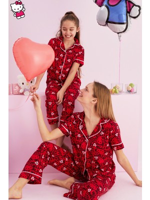 Siyah İnci Hello Kitty Lisanslı %100 Pamuk Kırmızı Çok Renkli Düğmeli Biyeli Pijama Takım