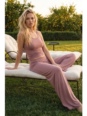 Siyah İnci Gülkurusu Geniş Askılı Viskon Örme Pijama Takım 8012