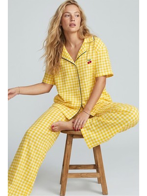 Siyah İnci Sarı Ekose Kareli Nakışlı Düğmeli Biyeli Ince Soft Örme Pijama Takımı 8001