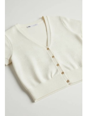 Şiir Vasi Kadın Slim Kalıp Ajurlu Kısa Kollu Şık Düğmeli (Over Waist) Kısa Hırka - Ekru