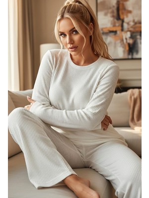 Siyah İnci Beyaz Bisiklet Yaka Yumuşak Kışlık Waffle Örme Pijama Takım