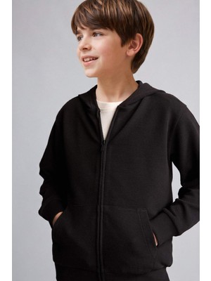DeFacto Kapüşonlu Basic Fermuarlı Cepli Sweatshirt Hırka Erkek Çocuk H2847A826AU