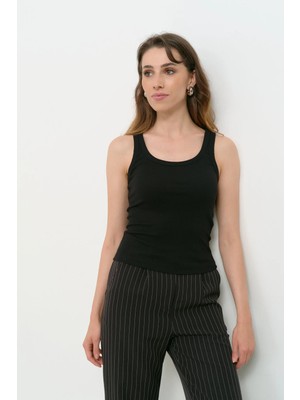 Şira Butik Askılı Body