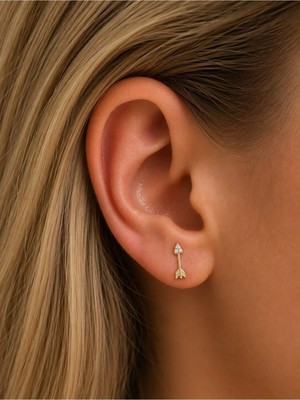 Lovecharm 14 Ayar Altın Ok ve Yıldız Figürlü Zirkon Taşlı Tragus Piercing