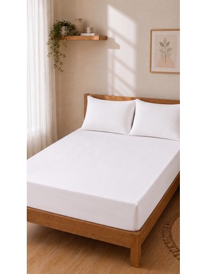 Çift Kişilik Lastikli Çarşaf Takımı 1 Lastikli Çarşaf (160 x 200) 2 Yastık Kılıfı (50 x 70)