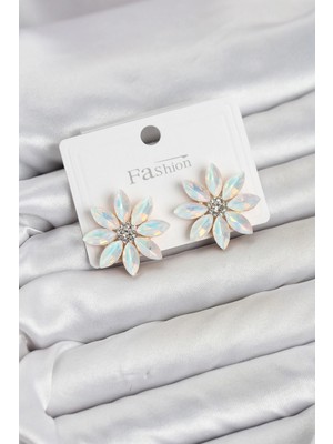 SHC4200 Beyaz Renk Kristal Taşlı Lotus Çiçek Model Kadın Küpe