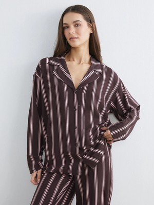 Lc Waikiki Yeni Sezon Gömlek Yaka Çizgili Kadın Pijama Takımı