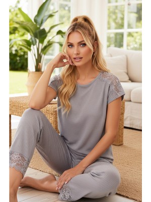 Siyah İnci Gri Soft Touch Ince Mevsimlik Dantel Detaylı Örme Pijama TAKIM7864