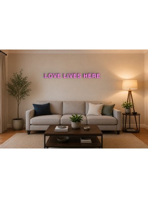 Boyutron Love Lıves Here Modern 3D Baskı Dekoratif Duvar Yazısı Tablo - Pink - 15 cm Yükseklik