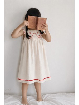 Cigit Kız Çocuk Müslin Nakışlı Elbise 2-5 Yaş Naturel Renk Maxi Stil ile Şık Tasarım