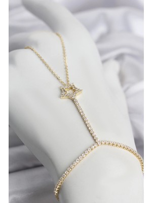 Clariss Gold Renk Pirinç Zirkon Taşlı Yıldız Model Şahmeran
