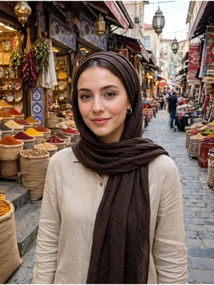 Güzel Kaman Başörtüsü Koyu Kahferengi 1 Adet Ince Kaliteli Kullanışlı Güzel Şık ( Ebadı : 100 cm x 100 cm )