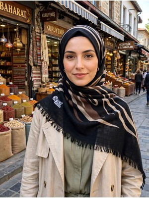 Beyce Basörtüsü Dört Mevsim Siyah Üstü Kahfeli Desenli 1 Adet Kaliteli Kullanışlı Güzel Şık (Ebadı : 100CM x 100 cm )