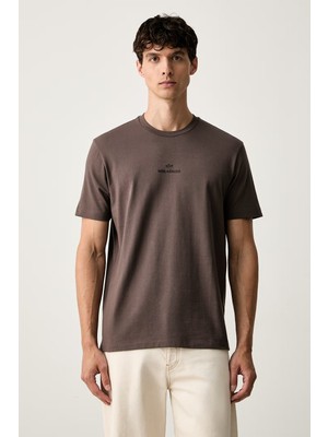 Paul & Shark Erkek Rahat Kalıp Logo Kabartmalı Pamuklu Kısa Kollu Kahverengi T-Shirt 16311601-365