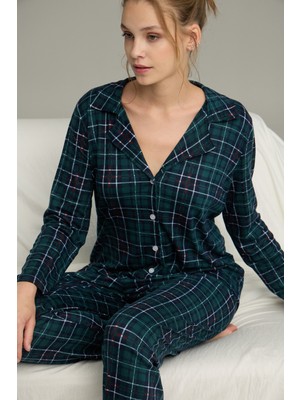 Siyah İnci Yeşil Ekose Desenli Gömlek Yaka Düğmeli Milan Örme Pijama TAKIM25224037