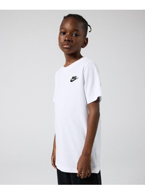 Nike Sportswear Pamuklu Çocuk Beyaz T-Shirt