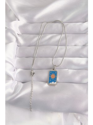 TeknoKapsül 316L Çelik Gümüş Renk Mavi Mineli Güneş Model Tarot Kolye