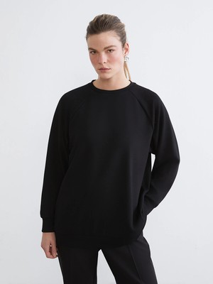 Lc Waikiki Yeni Sezon Bisiklet Yaka Taşlı Kadın Sweatshirt