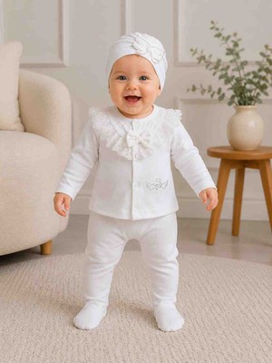 Babys Tasarım Kız Bebek 5'li Melek Kanatlı Hastane Çıkışı Seti %100 Pamuk Dantelli Bebek Takımı Bere Eldiven Önlük