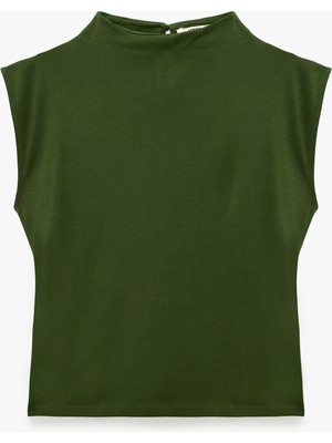 Koton Slim Fit Aksesuarlı Kemer Detaylı Kolsuz Bluz