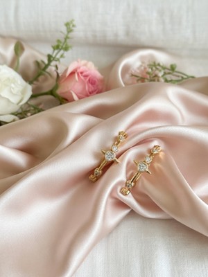 Xuping Jewelry Gold Kaplama Kutup Yıldızı Kalp Zirkon Taşlı Kadın Halka Küpe