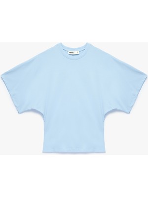 Koton Pamuklu Slim Fit Yarasa Kol Bisiklet Yaka Tişört