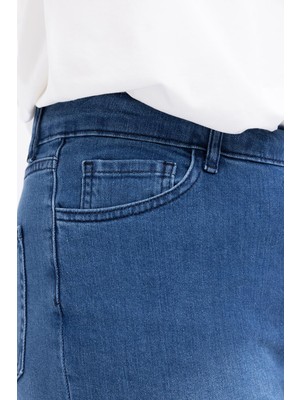 Allday  Açık Mavi Büyük Beden Likralı Boru Paça Denim Pantolon
