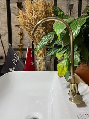 Brf Store Yavuzsell Isaoğlu Yapı Mat Gold Arıtma Musluğu Mat Altın Su Arıtma Bataryası Gold Arıtma Musluğu